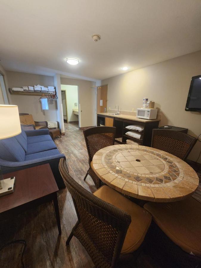 Grand Luxury Suite,1307689591:JPEG