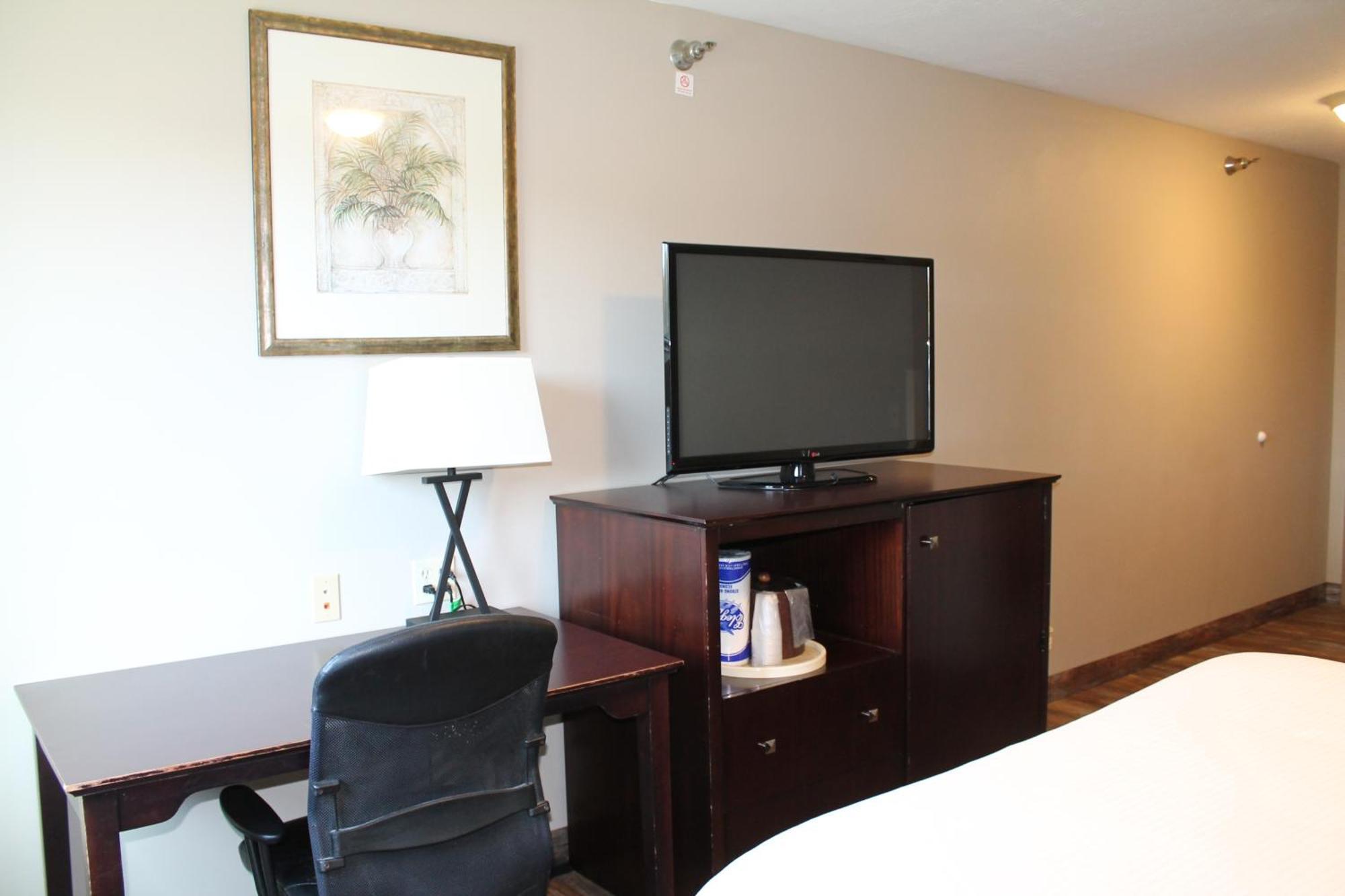 Deluxe Queen Room Two Queen Beds